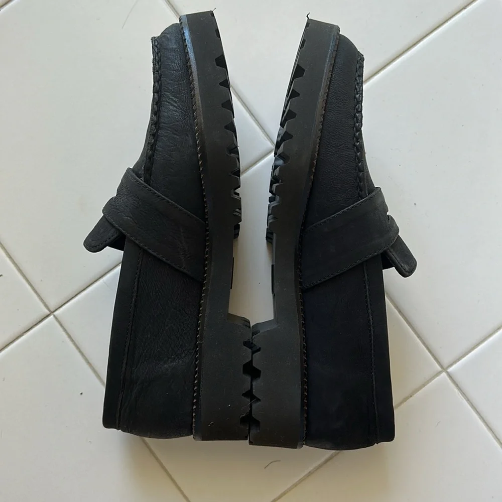 Freda Salvador sleek penny